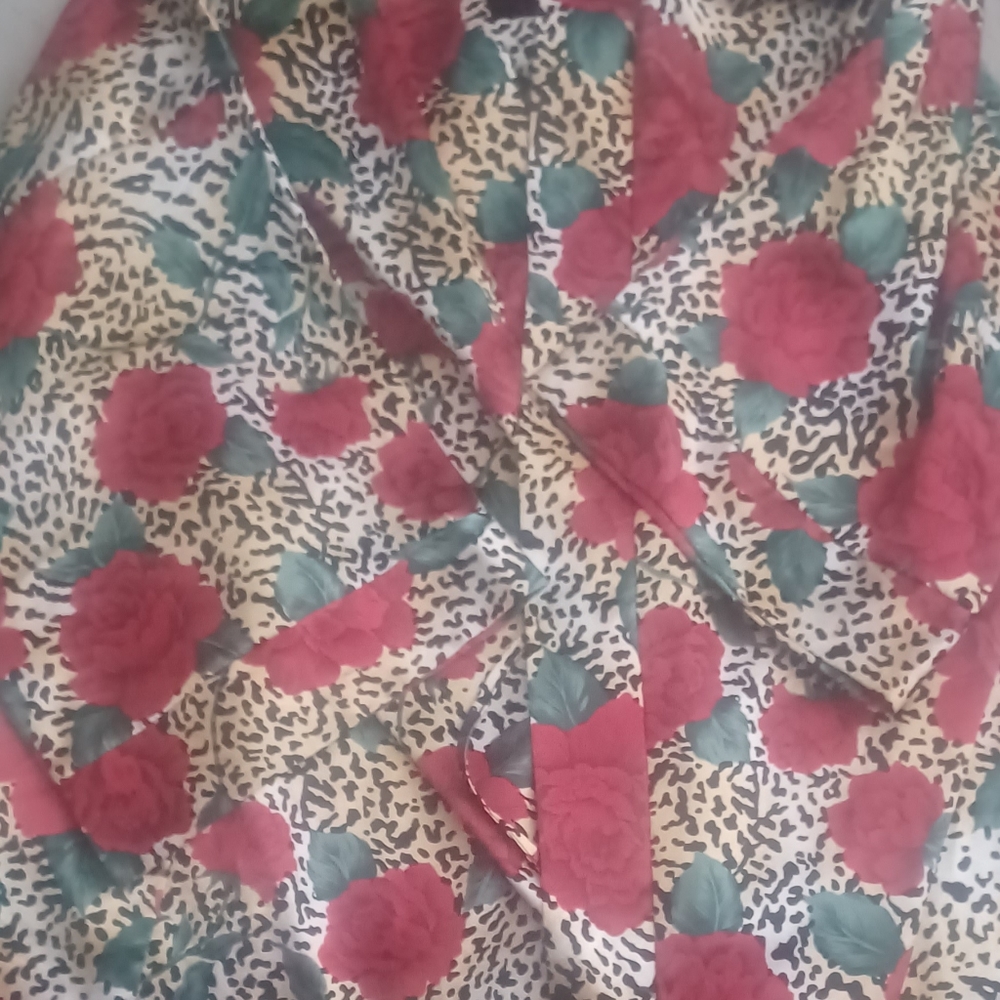 Vintage 80s silk robe